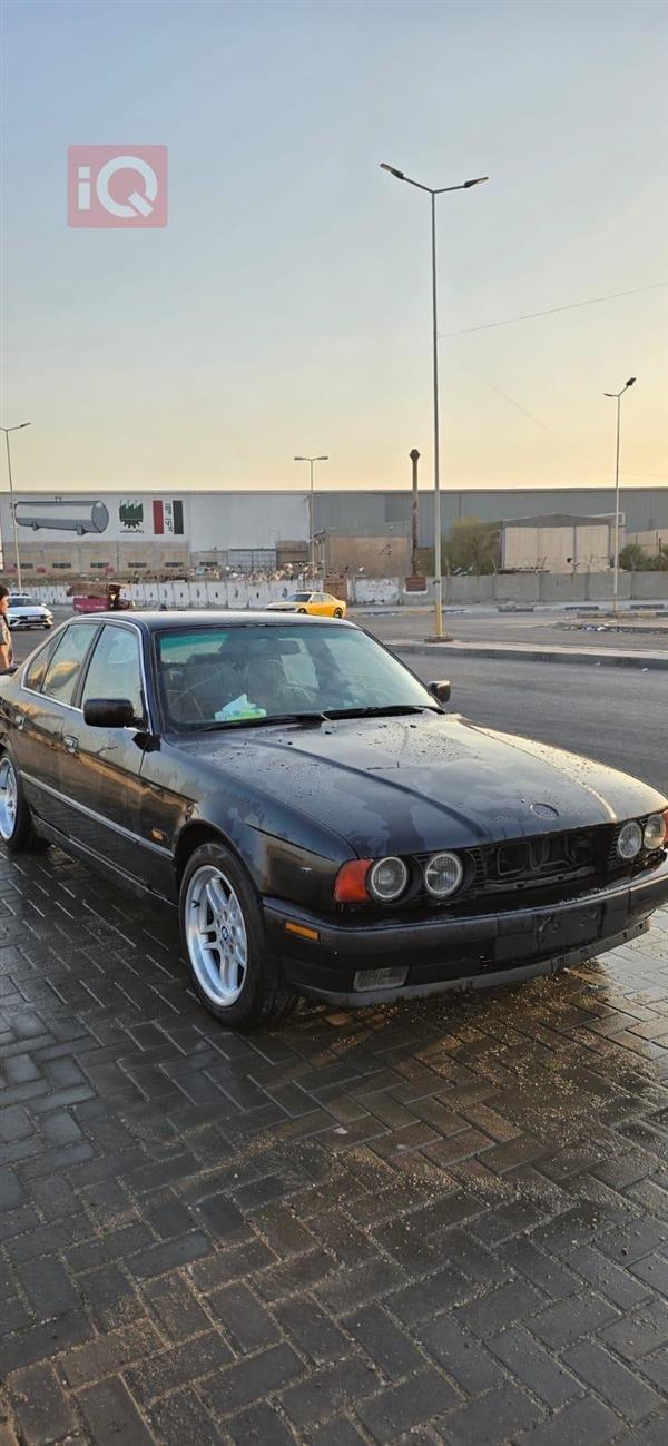 بي ام دبليو   للبيع في العراق